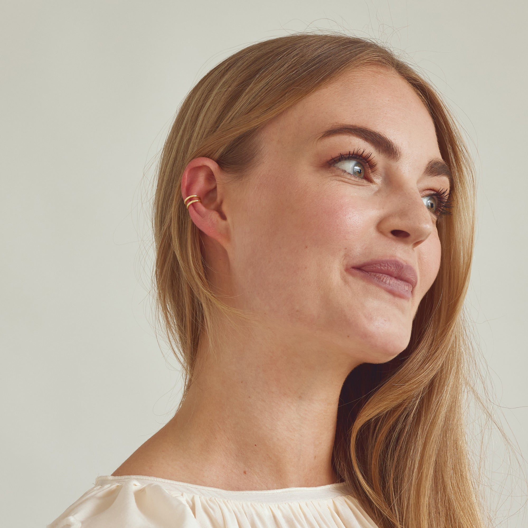 Asta Earcuff - 18 carat gold plated