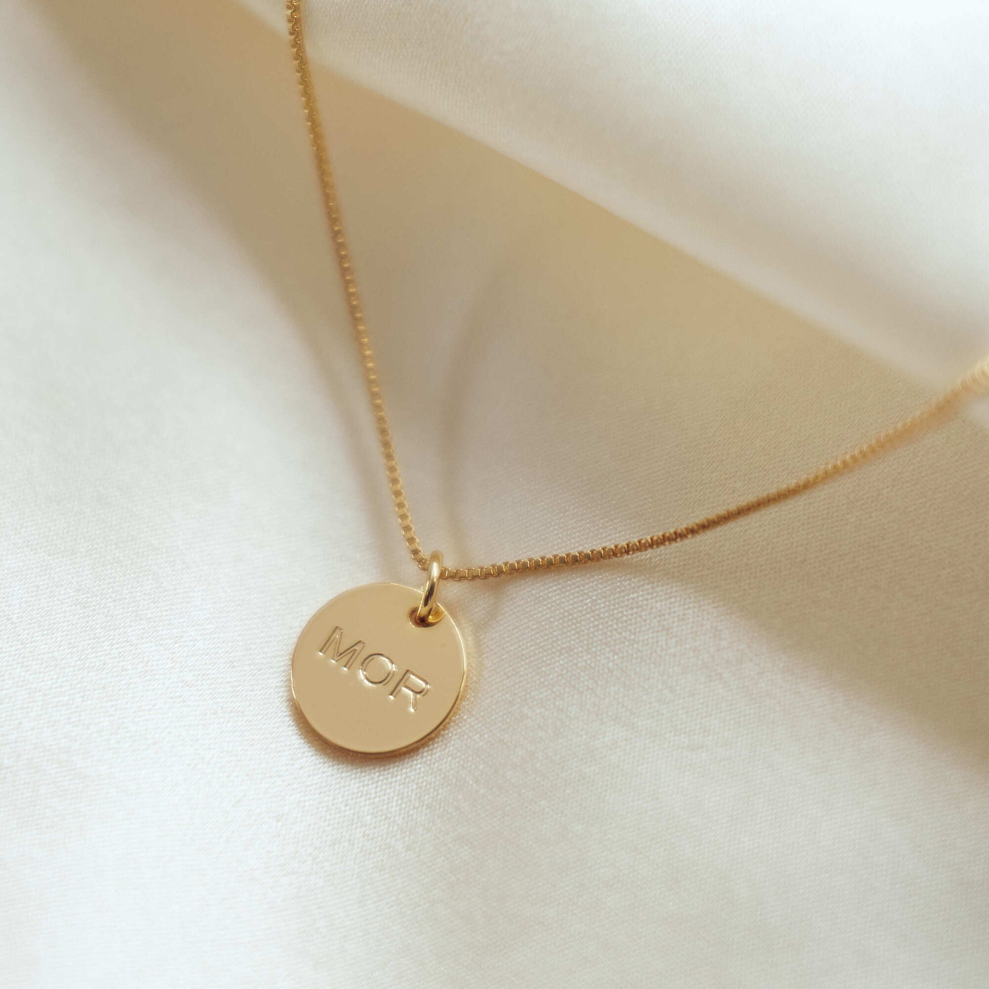 MOR Necklace - 18 carat gold plated