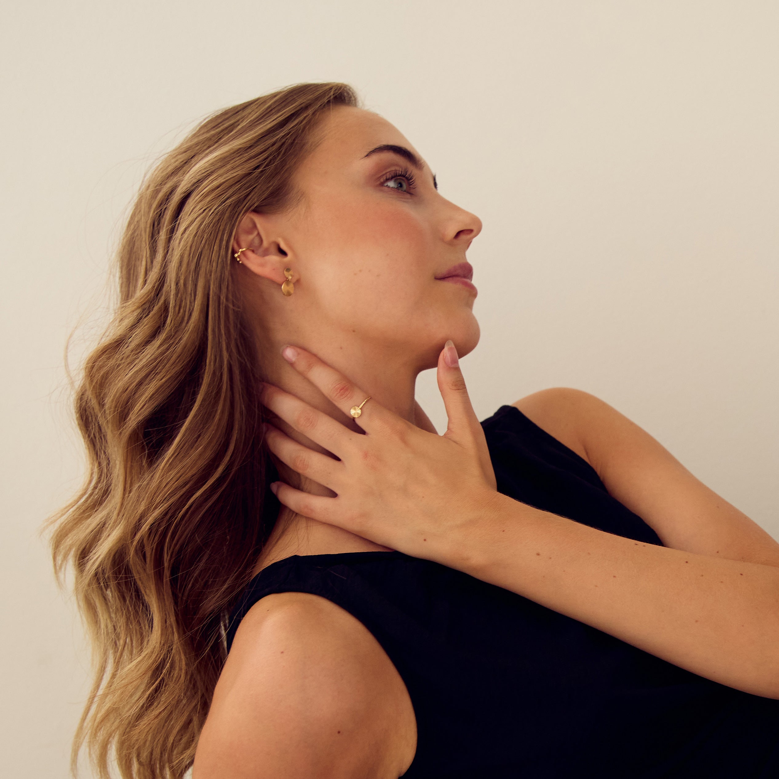 Cornelia Earcuff - 18 carat gold plated