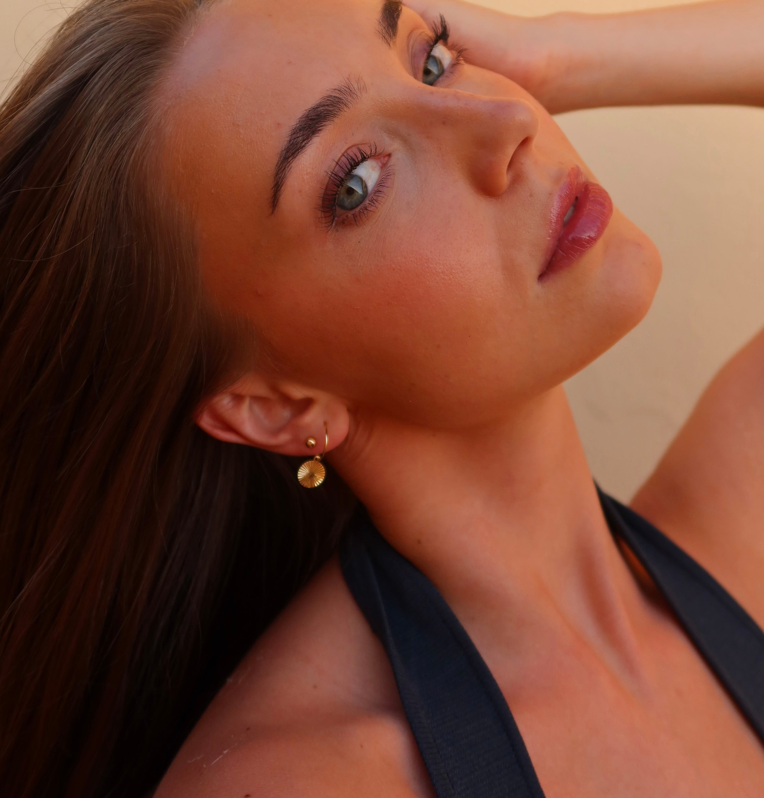 Eva Ear Studs Large - 18 carat gold plated