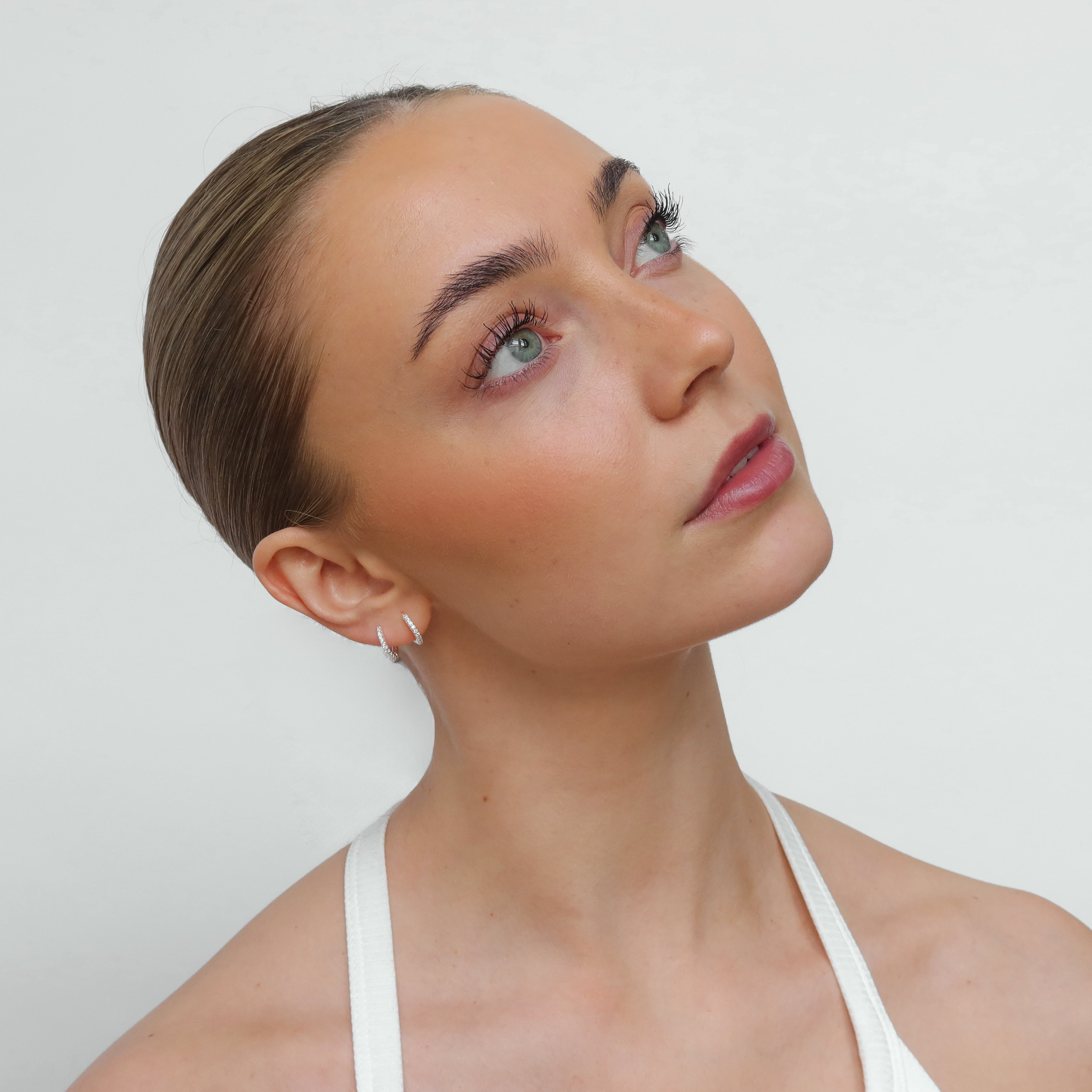 Rose Hoop Earrings Medium - Zirconia - Silver Plated