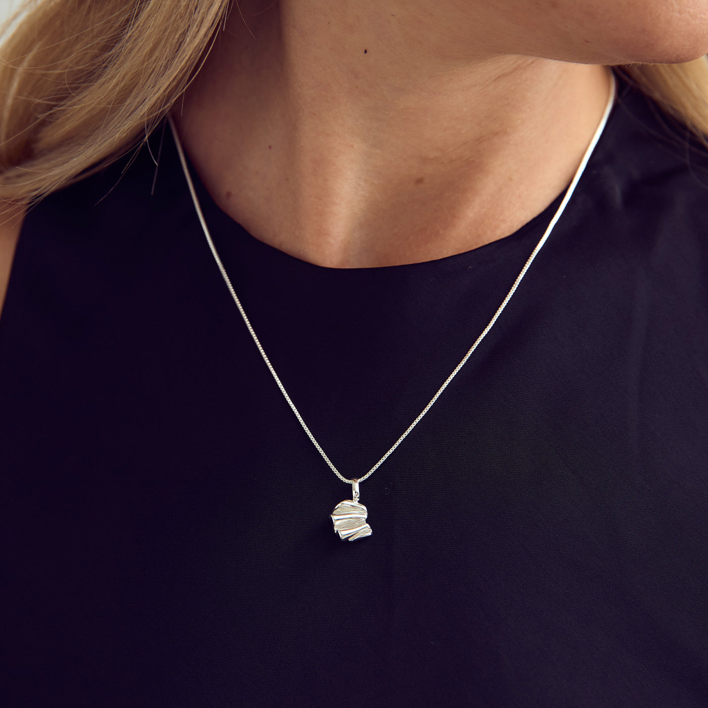 Frigg Necklace - Silver plated