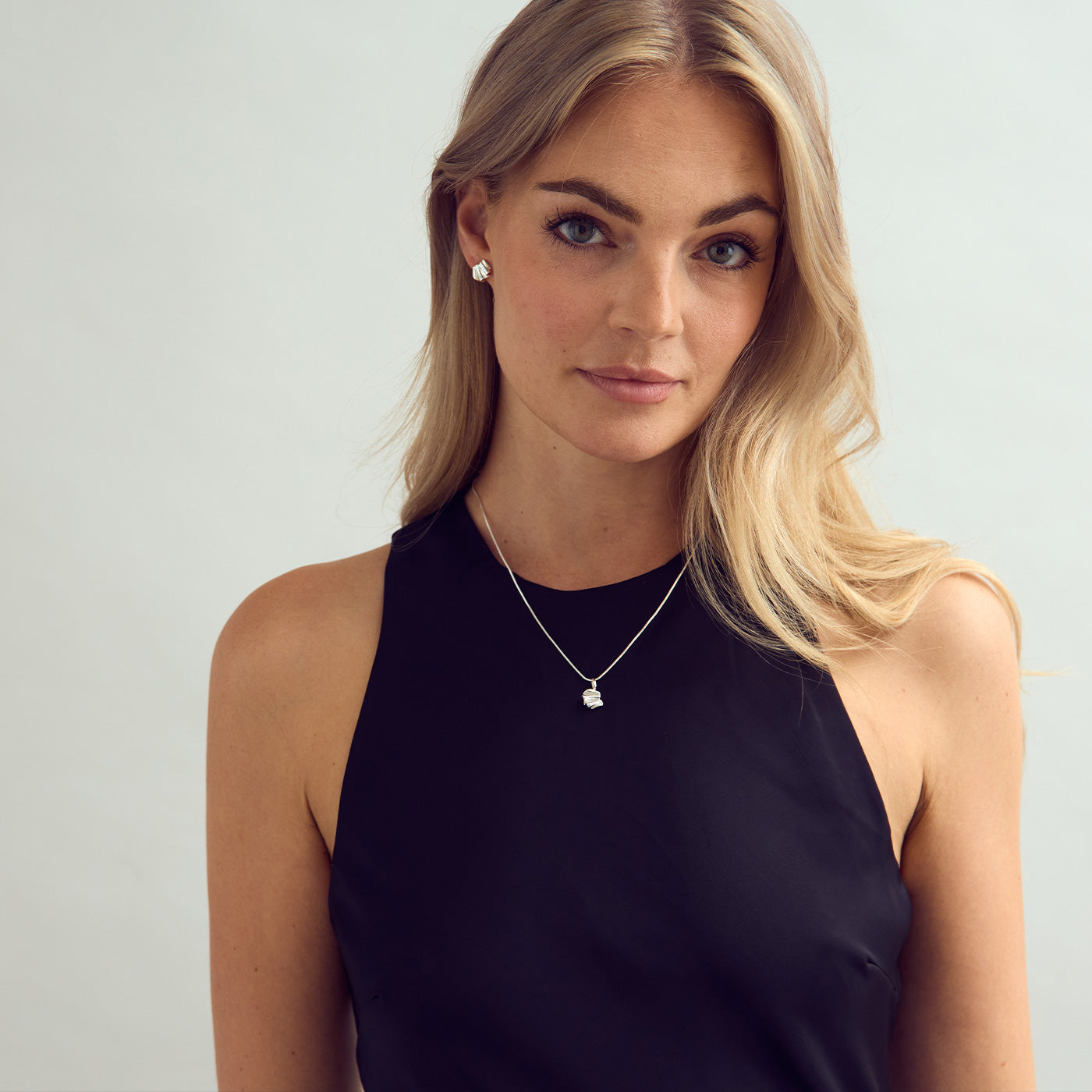 Frigg Necklace - Silver plated
