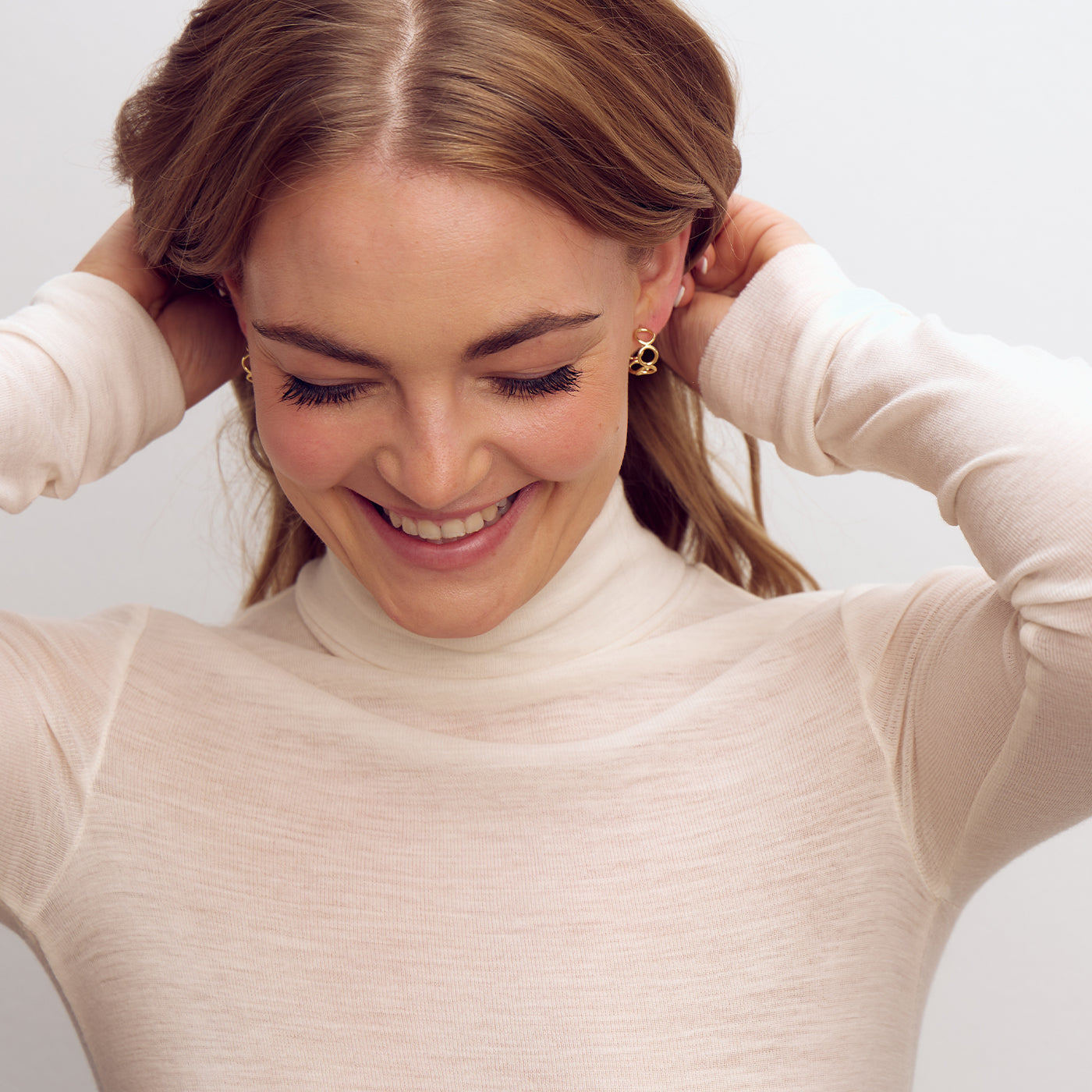 Ellen Hoop Earrings - 18 carat gold plated