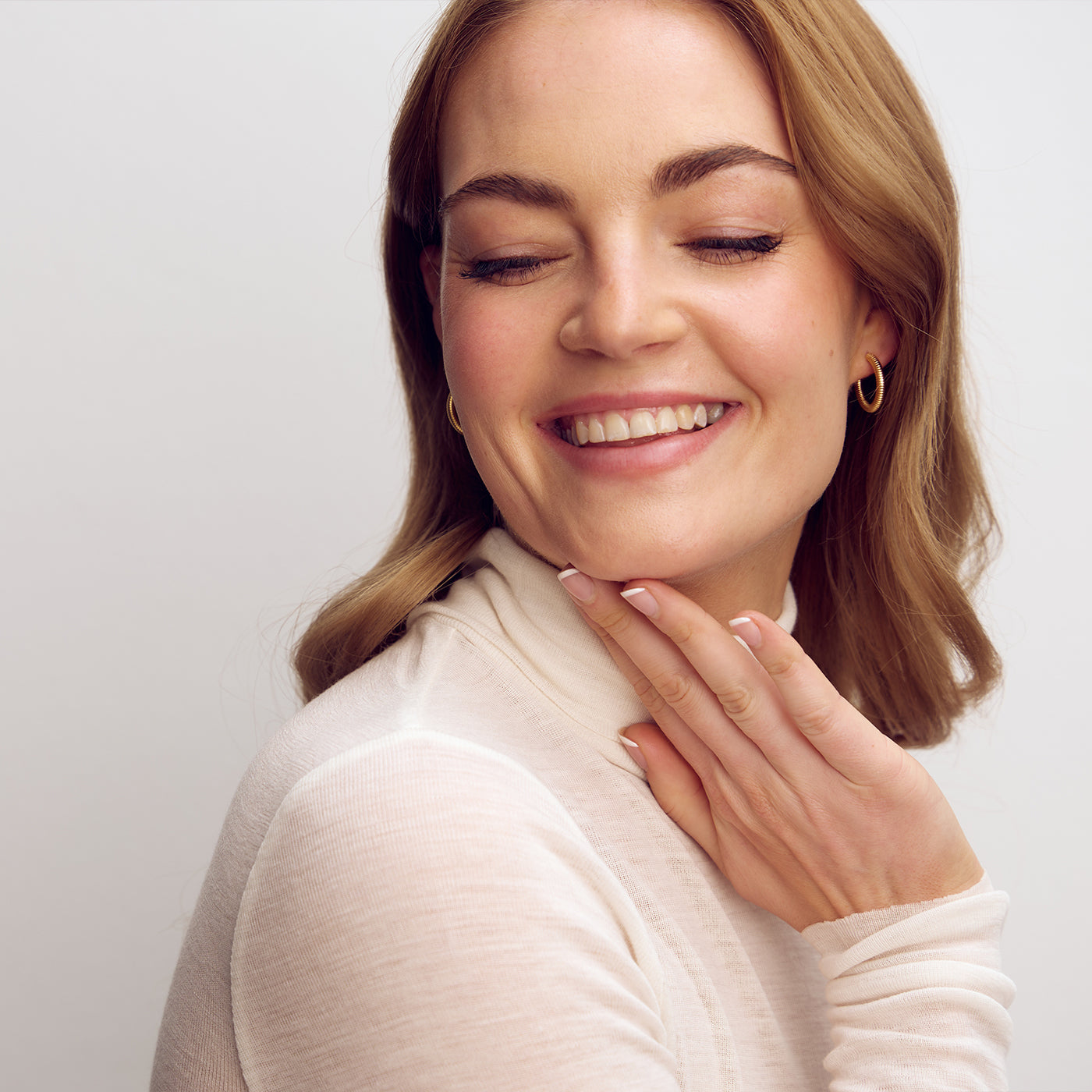 Cecilie Hoop Earrings - 18 carat gold plated