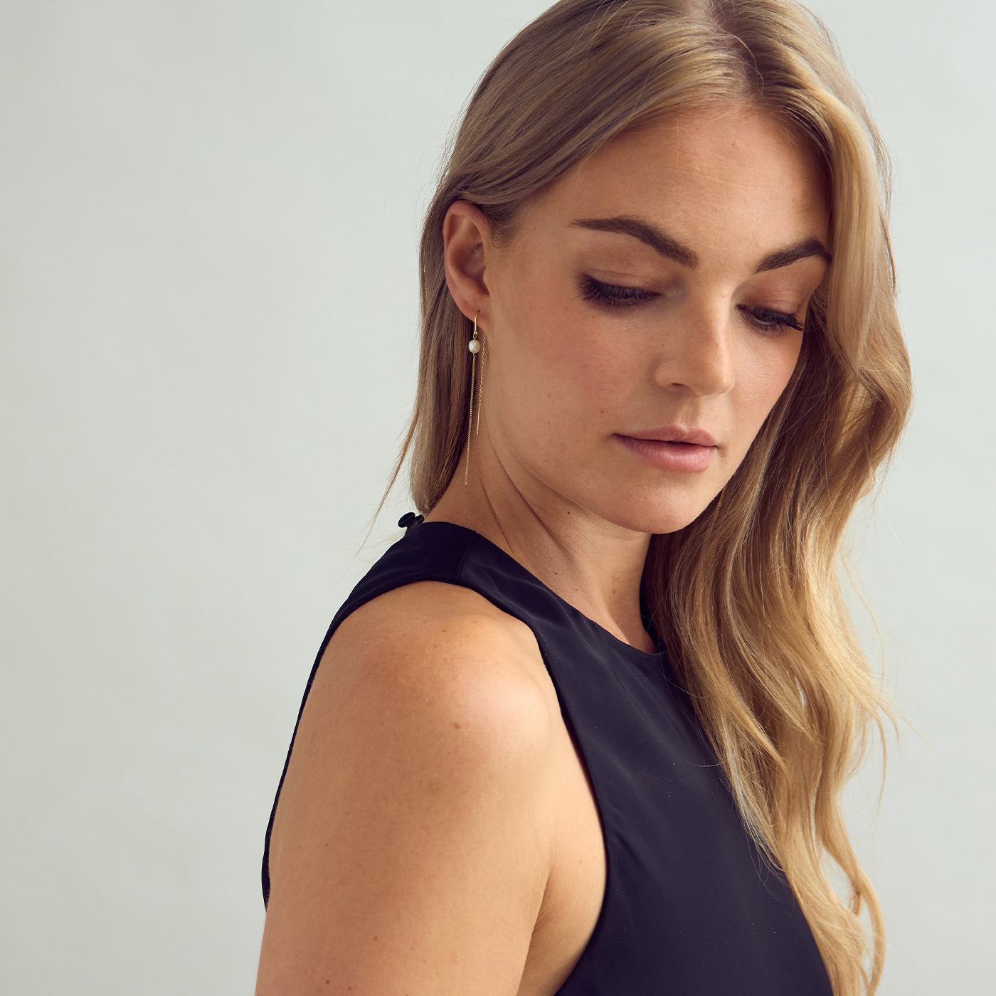 Kirstine Chain Earrings with pearls - 18 carat gold plated