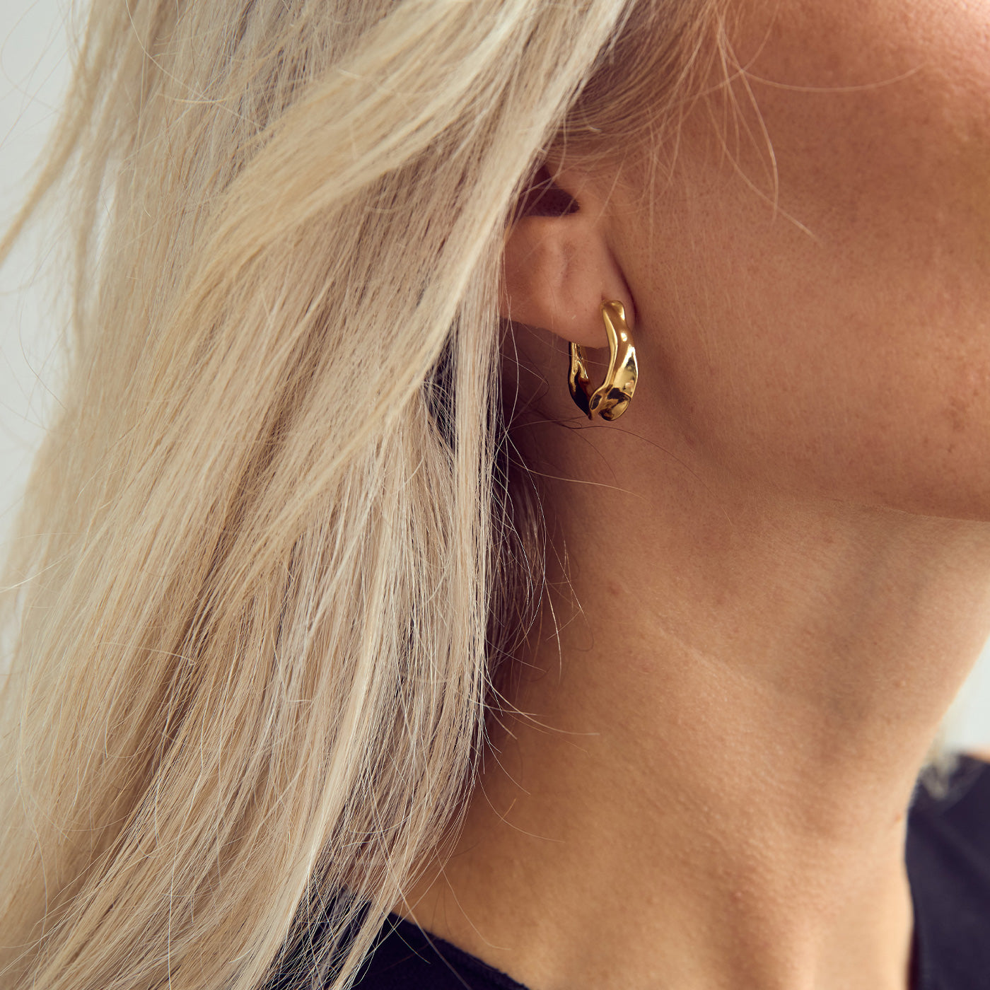 Ofelia Hoop Earrings - 18 carat gold plated