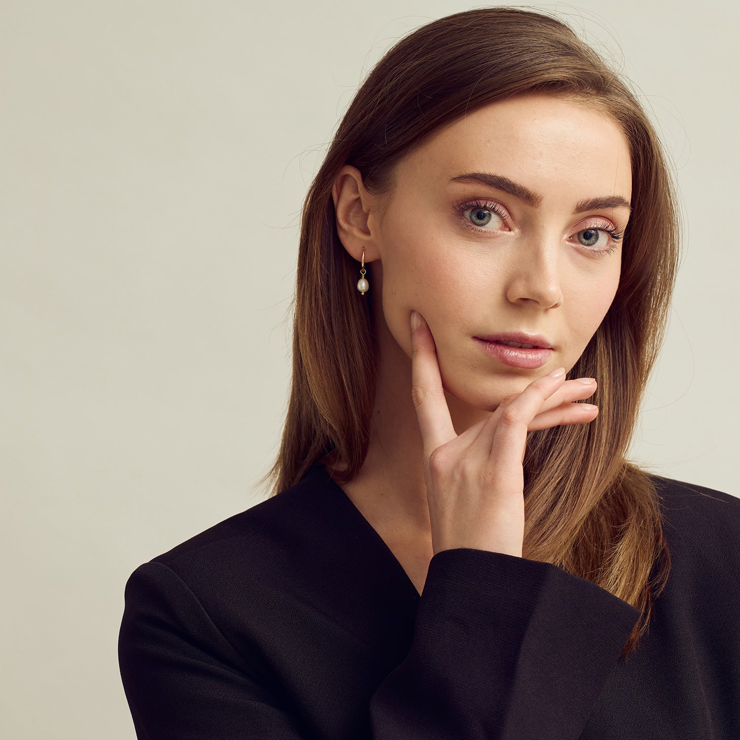 Lea Pearl Earrings Small - 18 carat gold plated