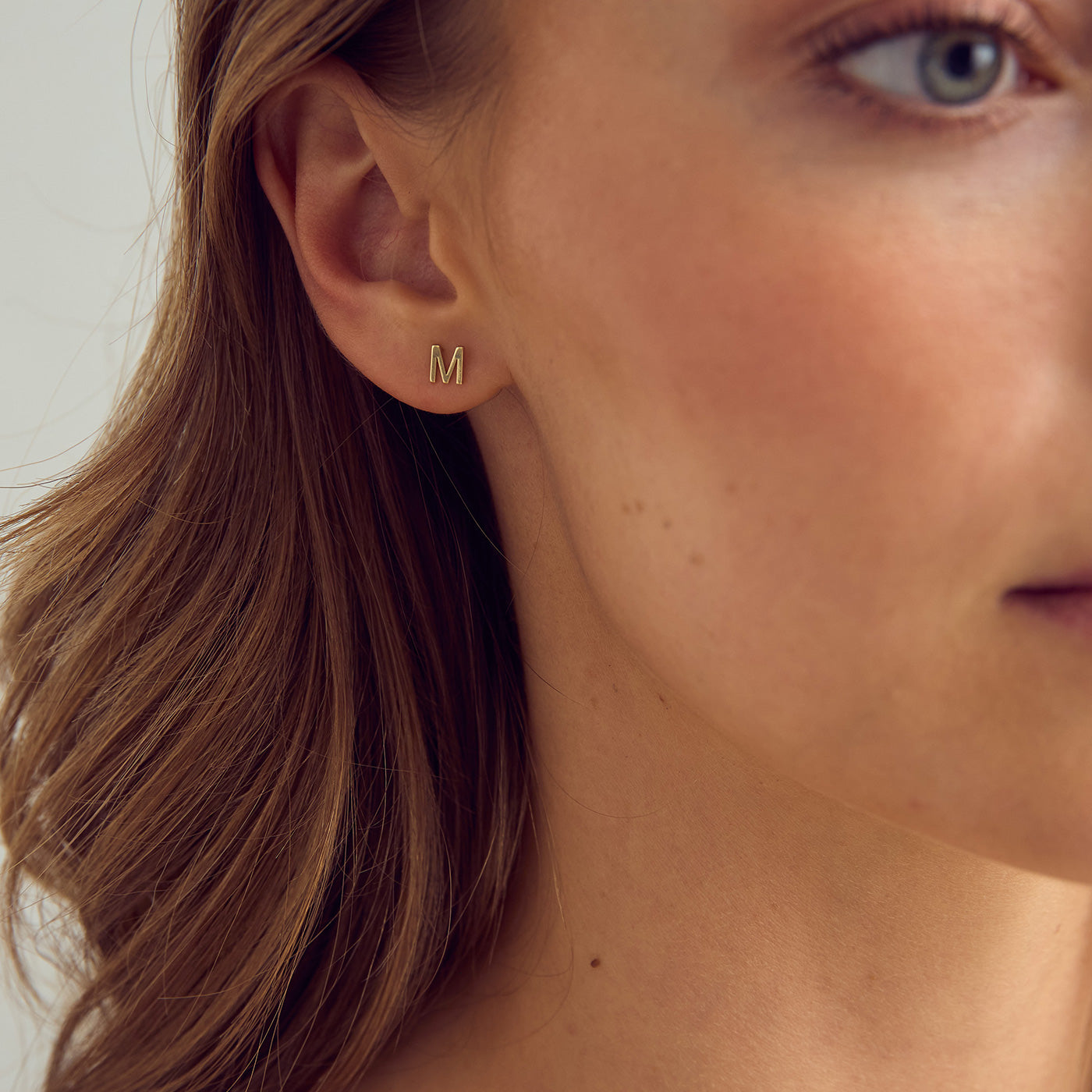 Letter Stud Earrings A-Z - 18 carat gold plated