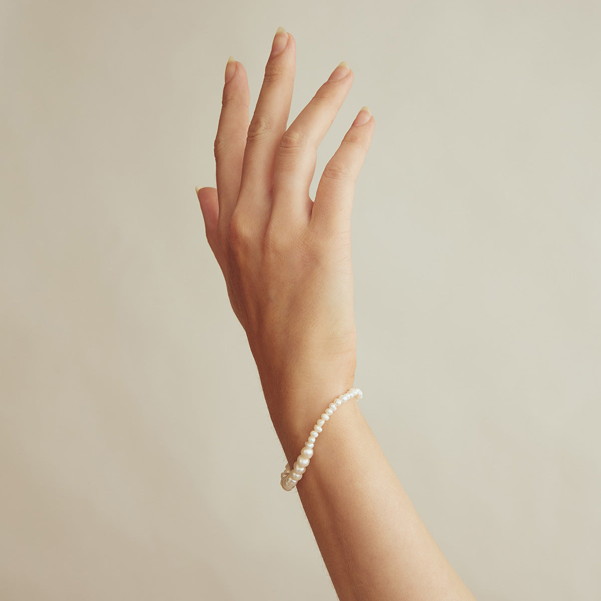 Vega Pearl Bracelet - 18 carat gold plated