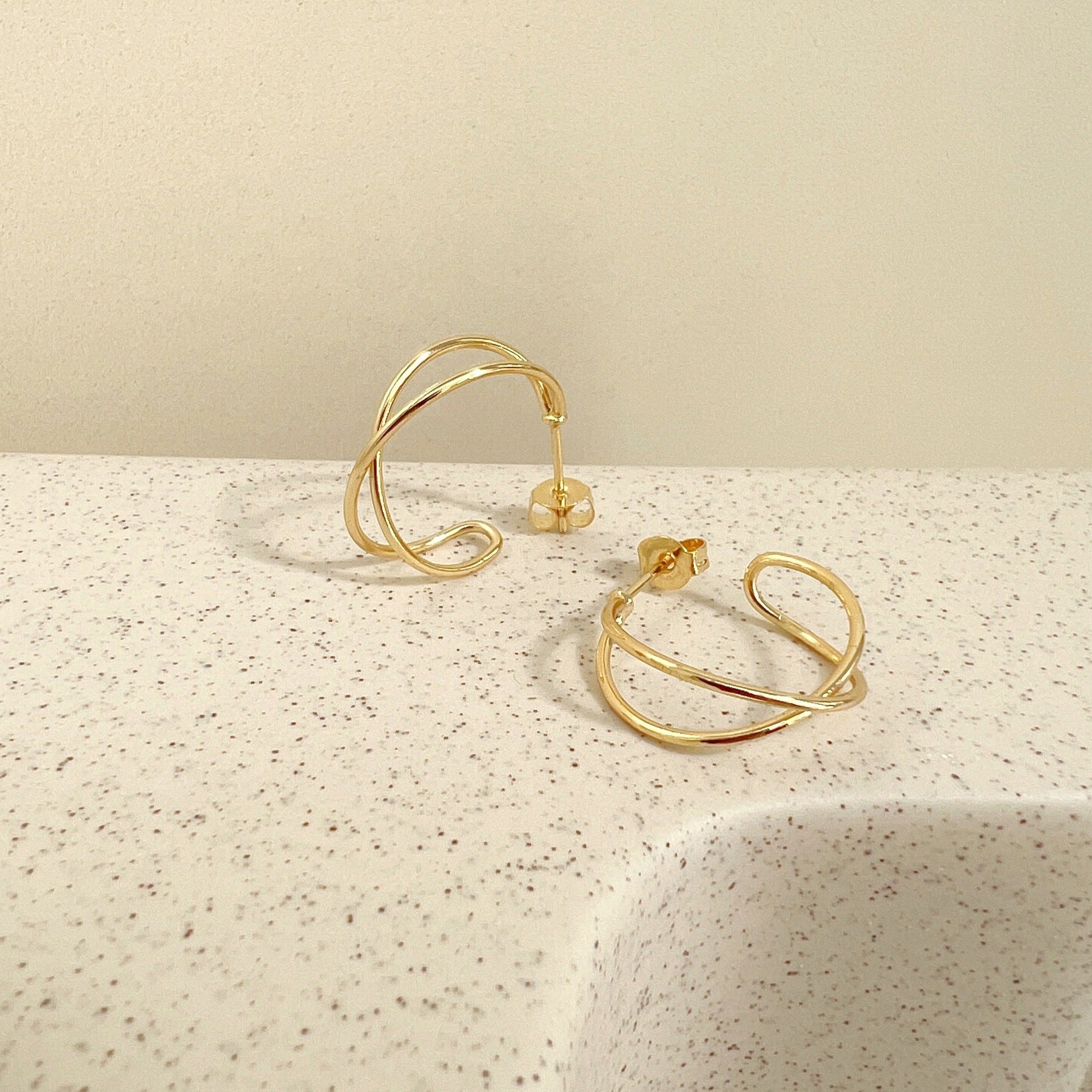 Jewelry set - Mia Earrings Small / Mia Earcuff - 18 carat gold plated