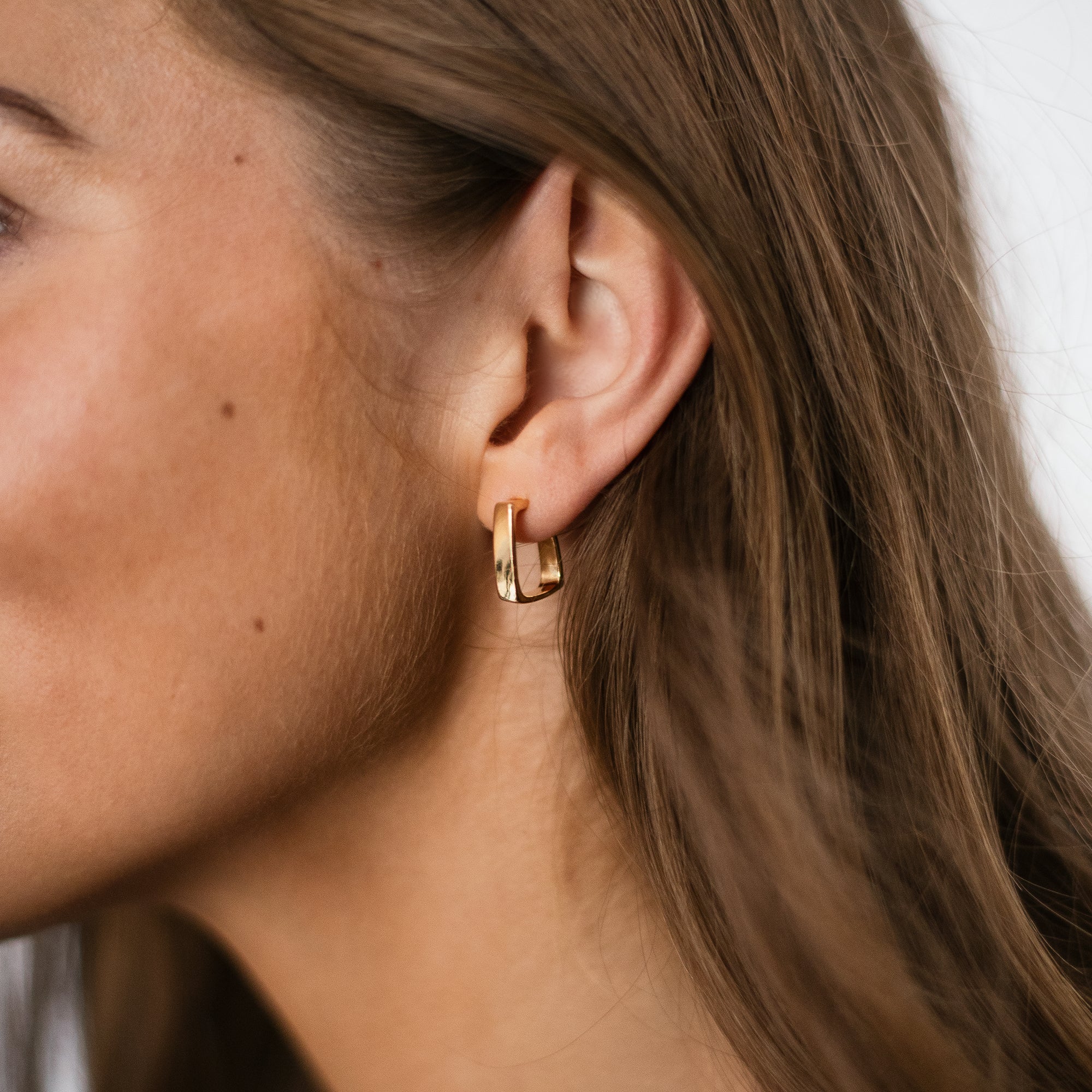 Olivia Earrings - 18 carat gold plated