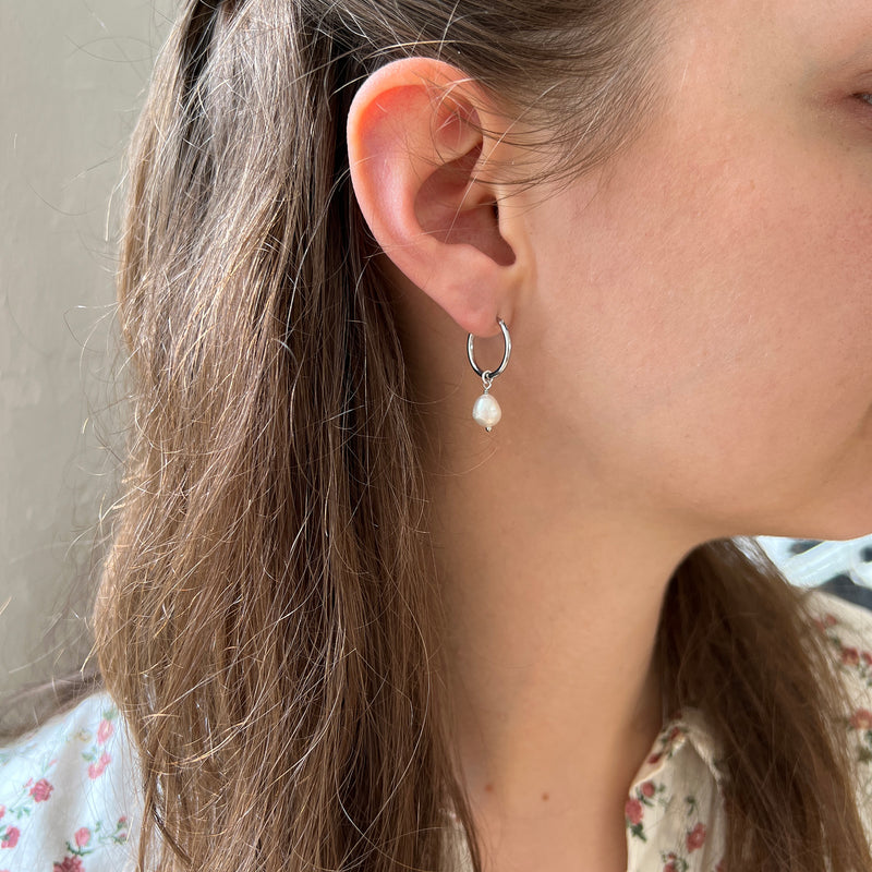 Lea Earrings SMALL - Silver Plated