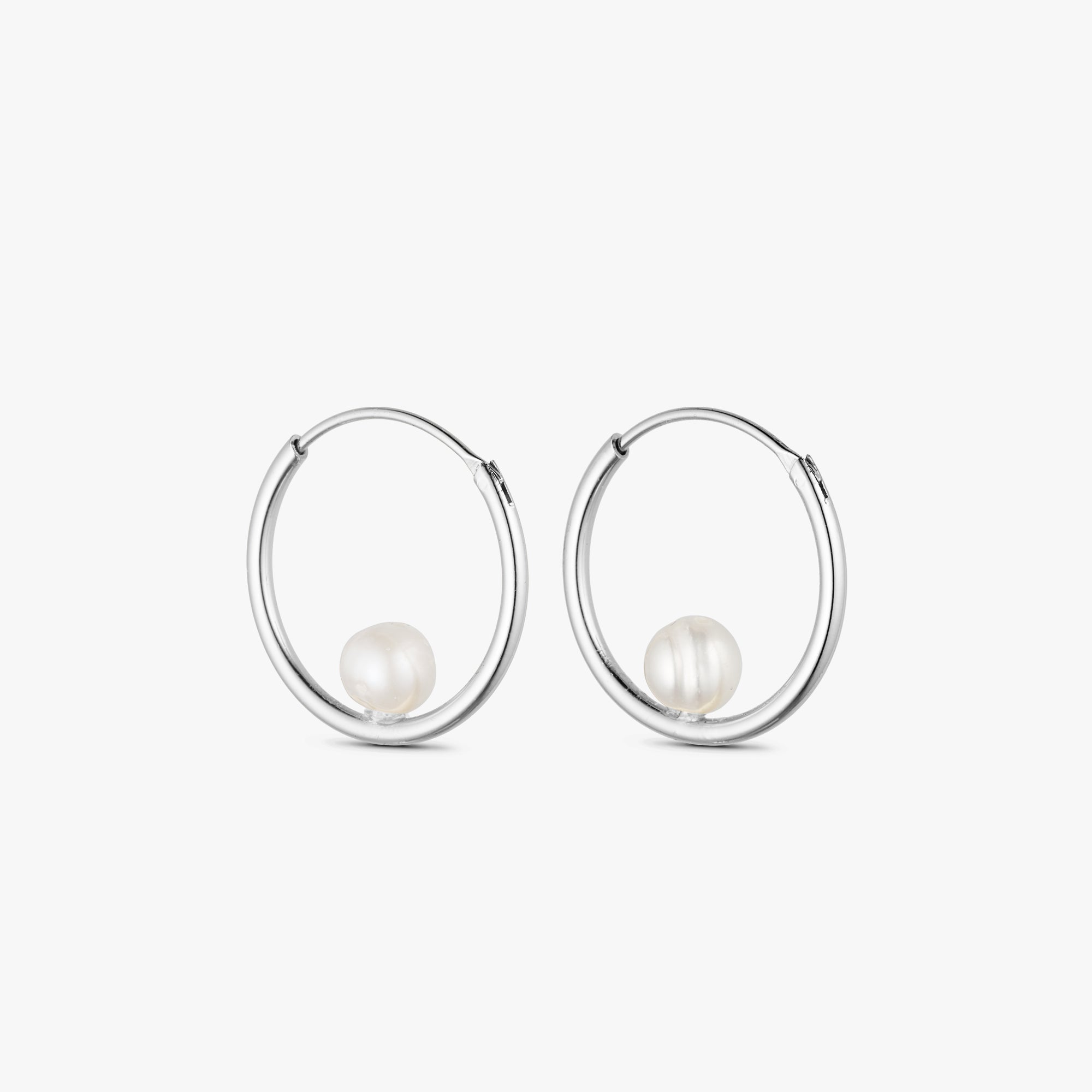 Vega Hoop Pearl Earrings - Silver plated