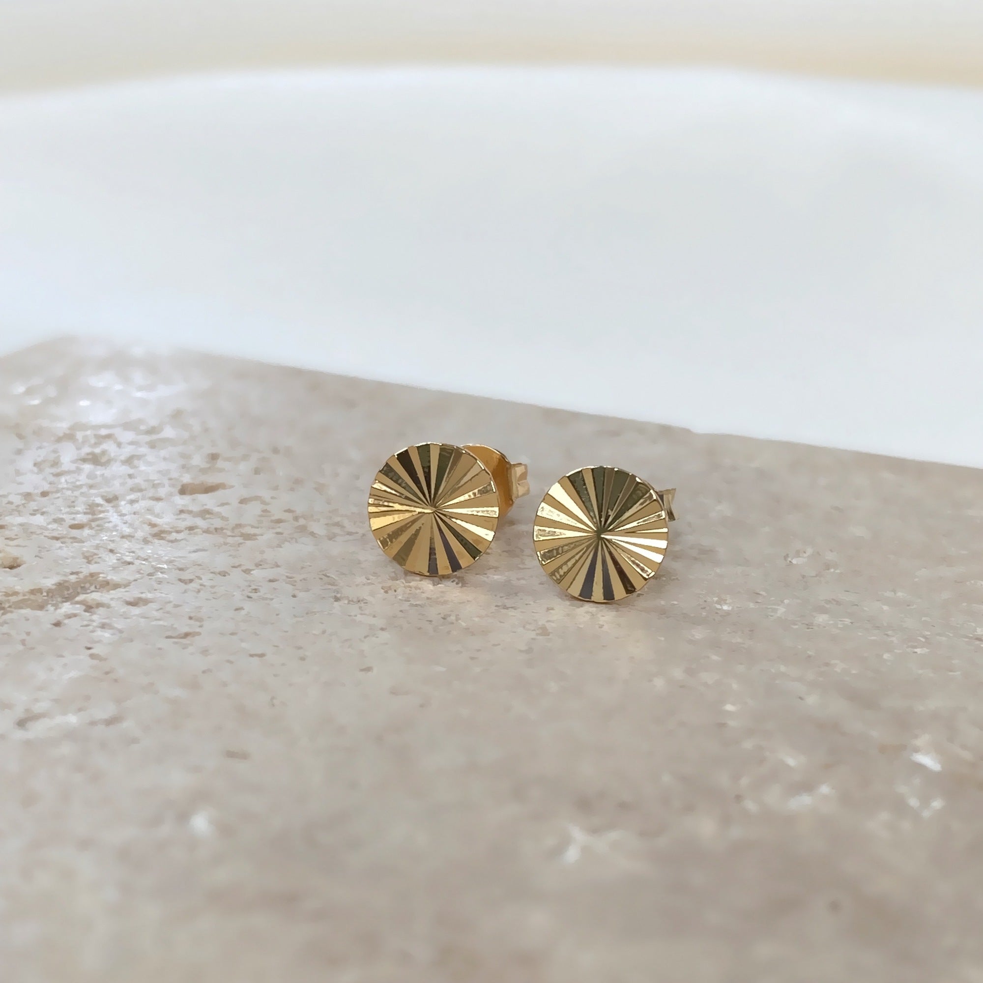 Scarlett Stud Earrings - 18 carat gold plated