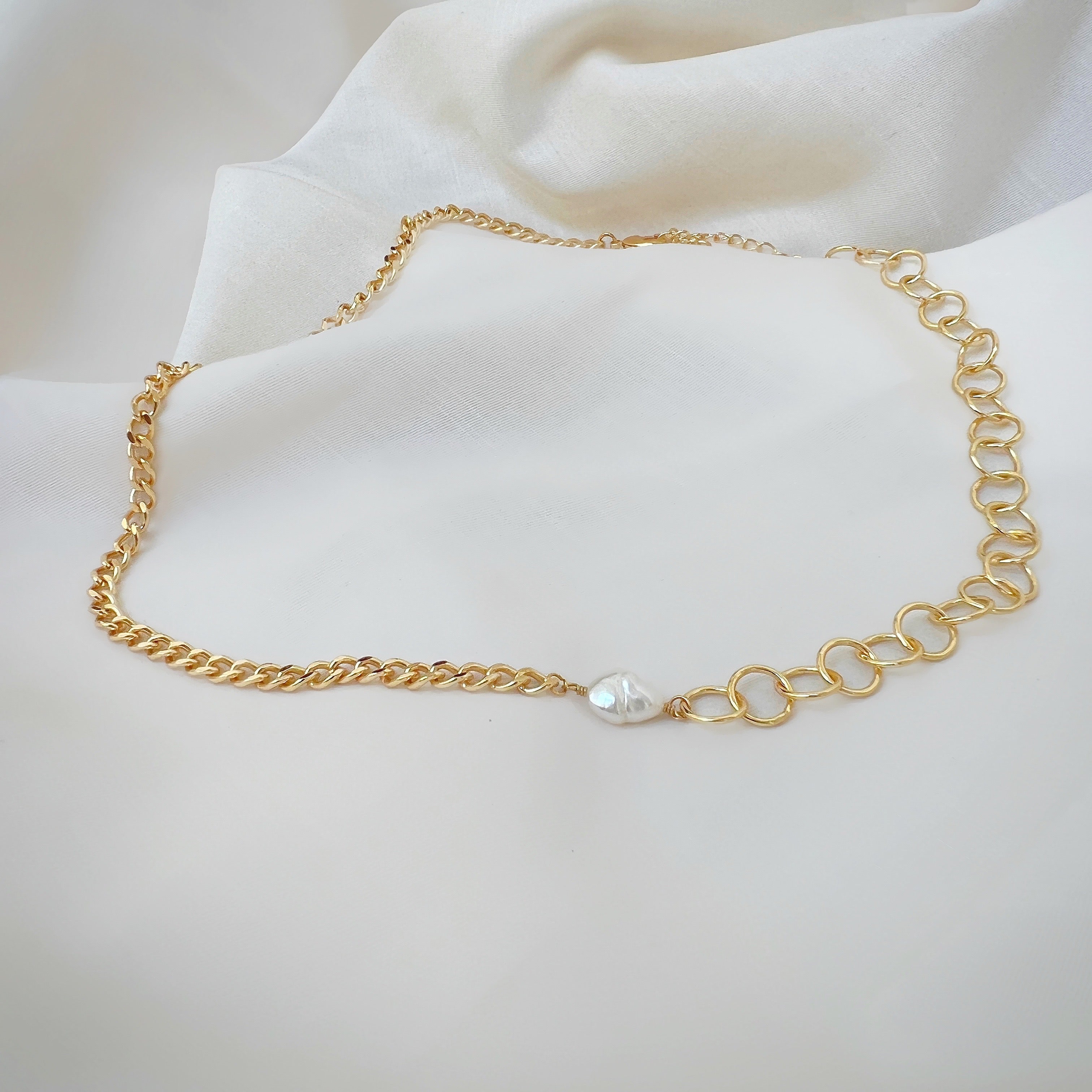 Sally Necklace - 18 carat gold plated