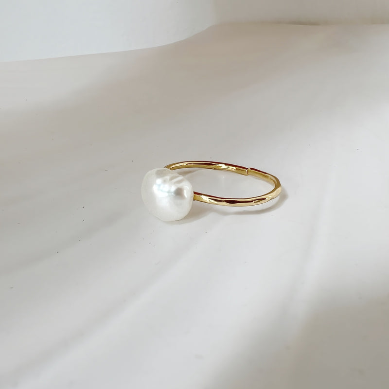 Vega Ring - 18 carat gold plated