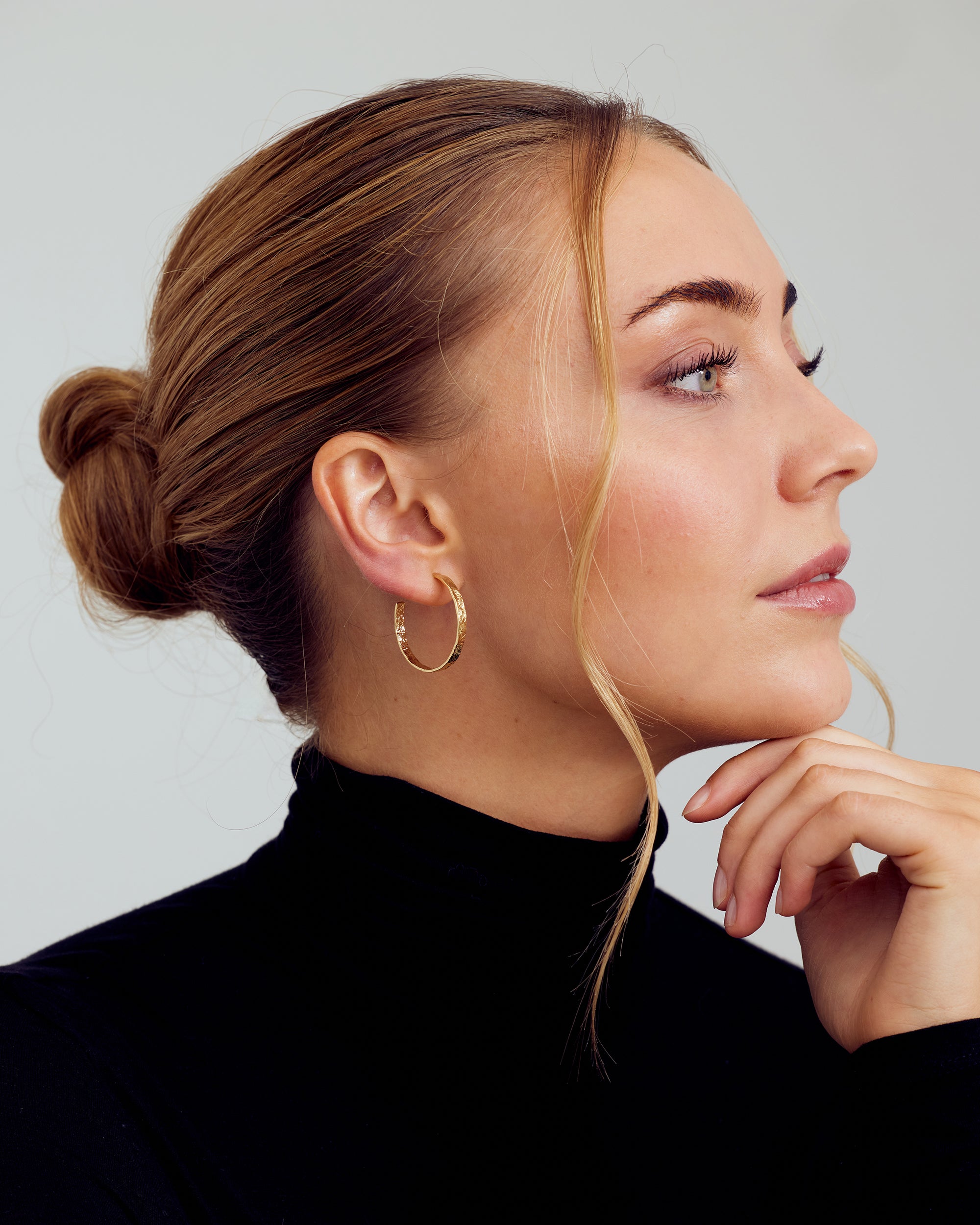 Dina Earrings Large Hoop - 18 carat gold plated