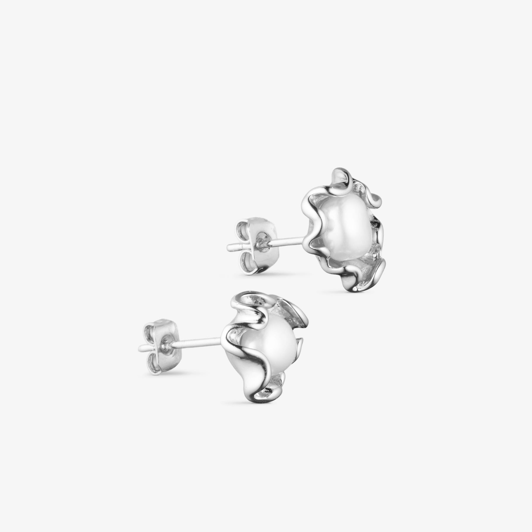 Iben Pearl Earrings - Silver Plated