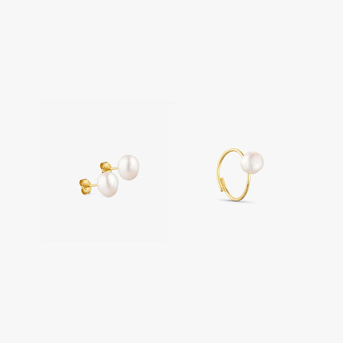 Jewelry set - Vega Pearl Ring / Vega Pearl Earrings - 18 carat gold plated