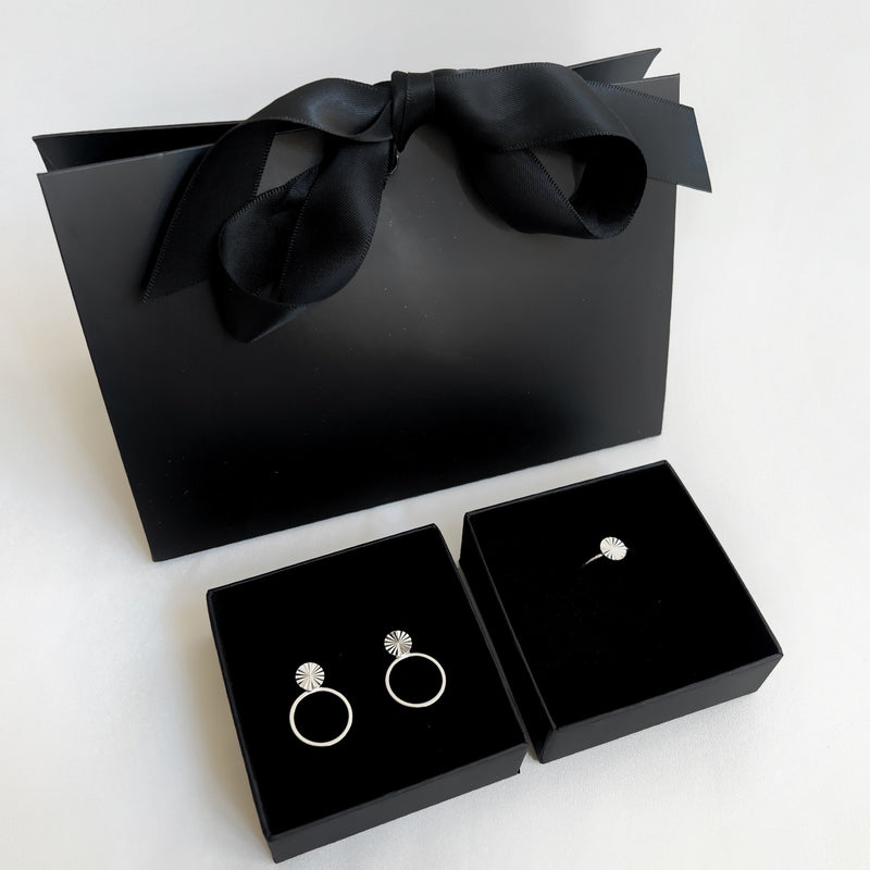 Jewelry Set - Scarlett Earrings / Scarlett Ring - Silver Plated
