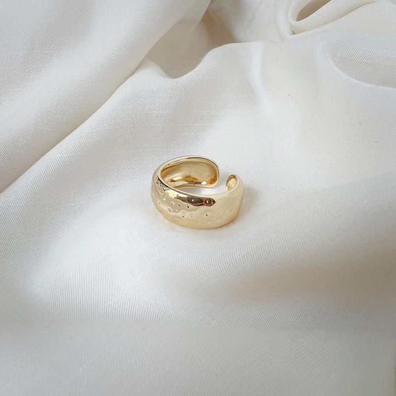 Karen Ring - 18 carat gold plated